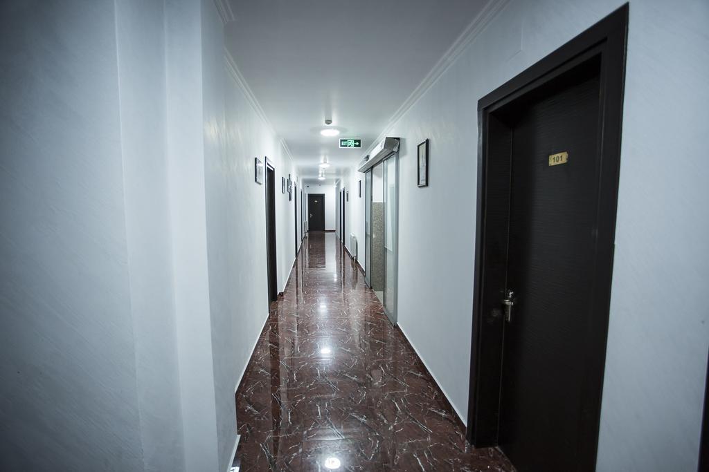 Batus Hotel Batumi Exterior foto